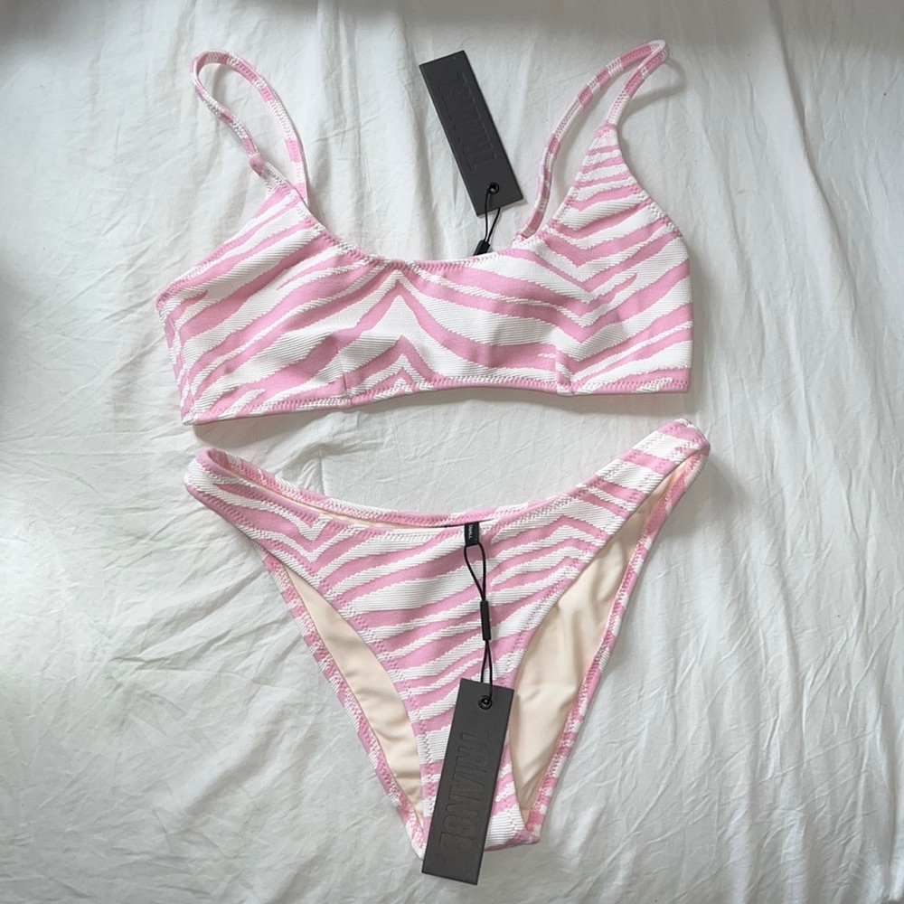 TRIANGL BIKINI-MACI ZEBRA PUNCH BIKINI **Large size bottom, Small top